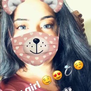 Meet your Posher, Fernanda